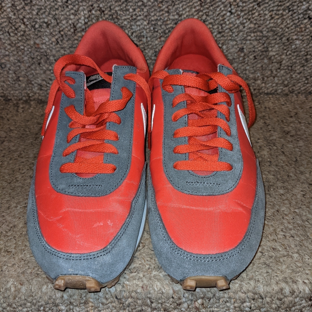 Nike Women's Daybreak Size 9.5